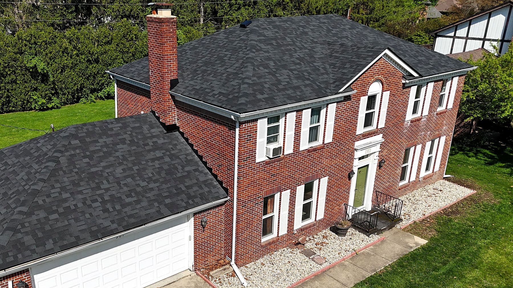After: new Malarkey Vista roof in Brilliant Black